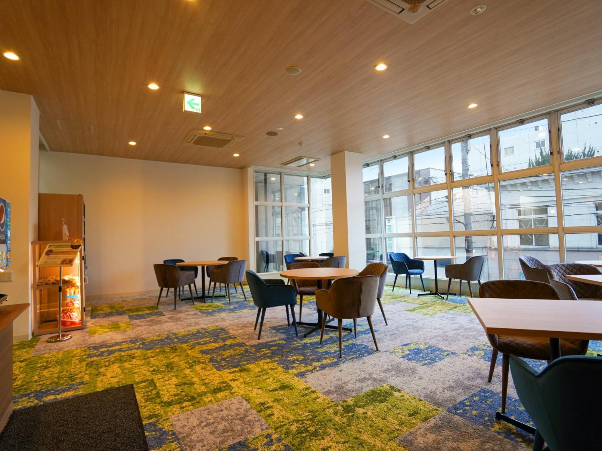 Hotel New Gaea Iizuka Экстерьер фото