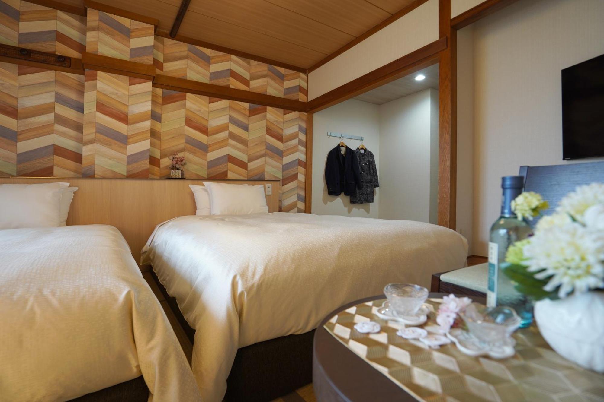 Hotel New Gaea Iizuka Экстерьер фото